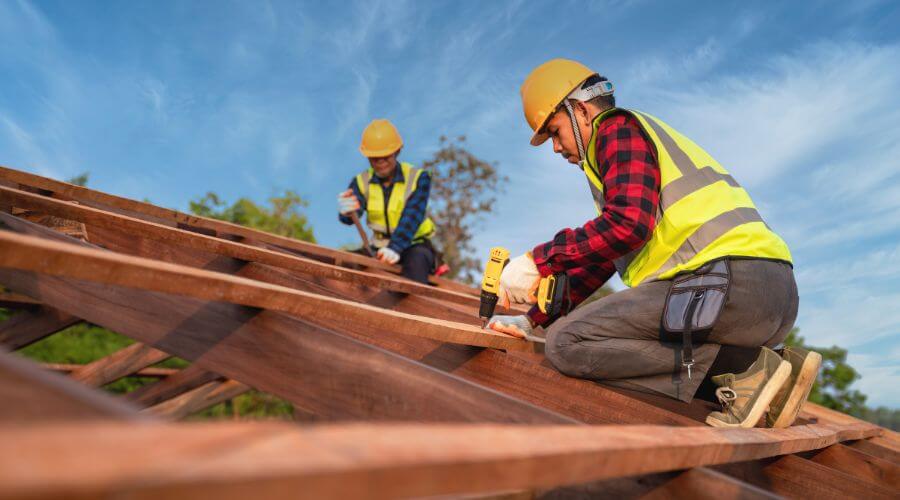Professional Flat Roofing Installation services in Wheatland, ND